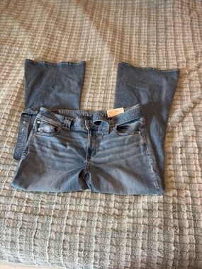 Women’s Blue Denim Jeans - low rise flare